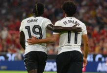 Bayern bezradny w meczu z Liverpoolem. Niewidoczny Lewandowski bayern monachium - liverpool