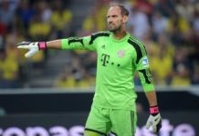 Neuer kontuzjowany, Starke wznawia karierę Tom Starke