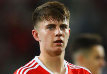 Ben Woodburn podpisał nowy kontrakt Ben Woodburn