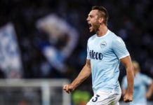 Marzenie, realizm, dzika karta. Kto zakontraktuje Stefana de Vrija?