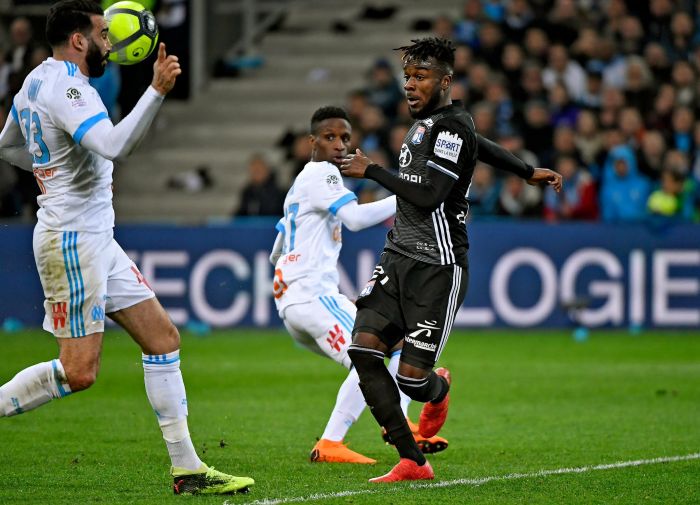 Ligue 1 – Lyon wygrywa z Marsylią, PSG z dziewiątym zwycięstwem z rzędu
