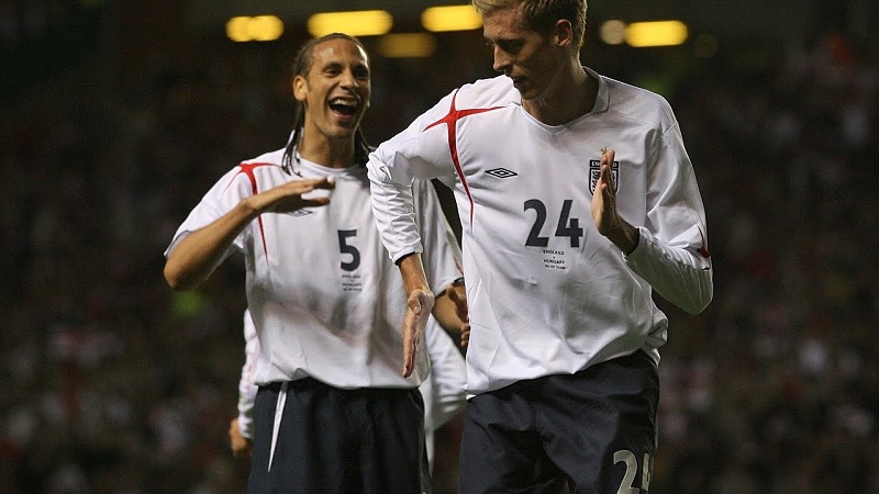 peter crouch anglia
